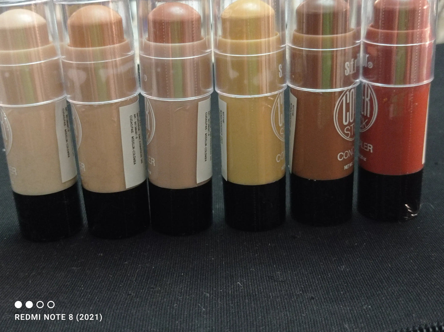 Corrector de ojeras en barra - Maquillaje facial multifunción.  🌟🌟